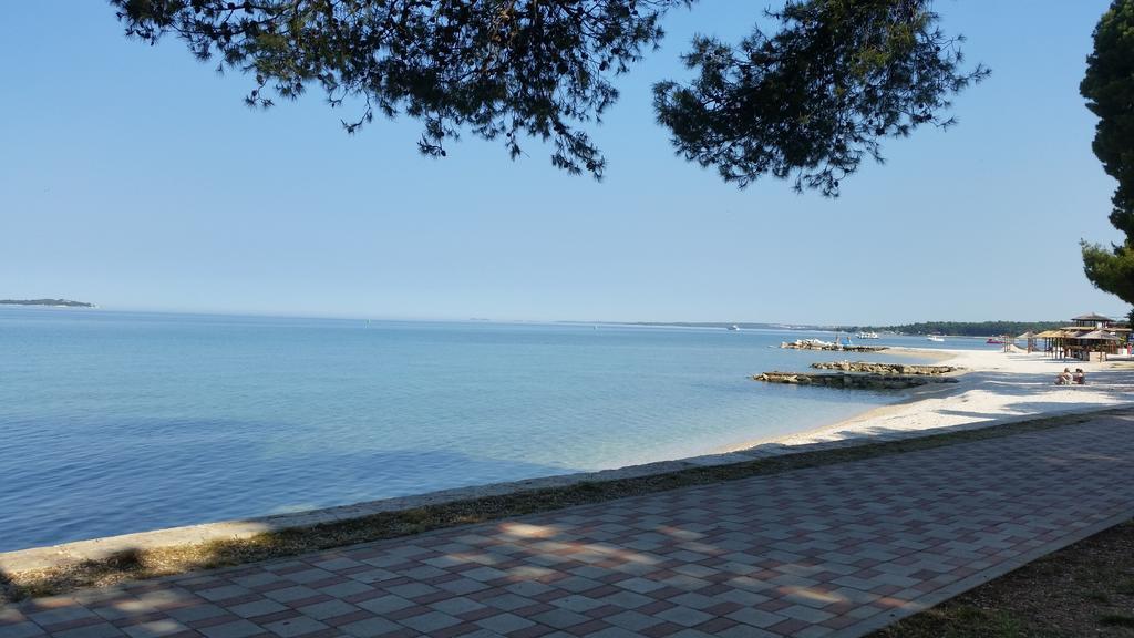 Apartmani Slavulj Fazana Luaran gambar